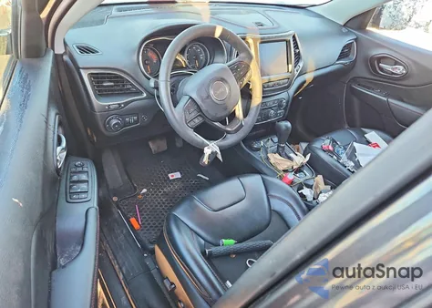 2023 Jeep Cherokee Trailhawk z USA, uszkodzony, nr VIN 1C4PJMBN3PD104982